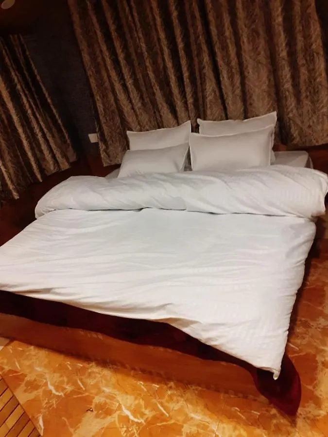 Royal King Bed & Breakfast Shimla India